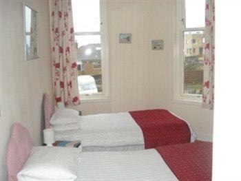 The Strathearn 3* Dysart